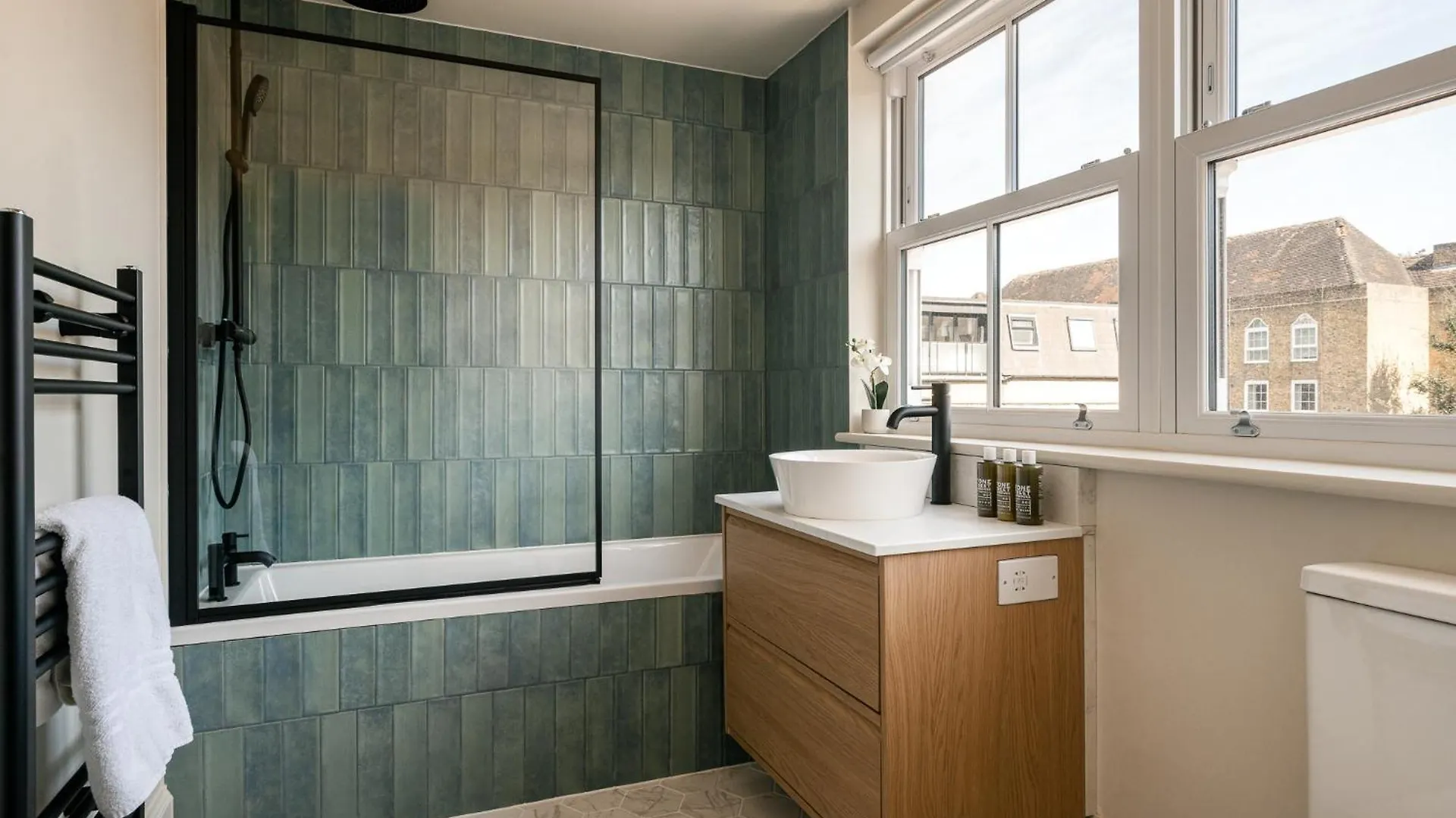 Urban Rest Hackney Apartment London