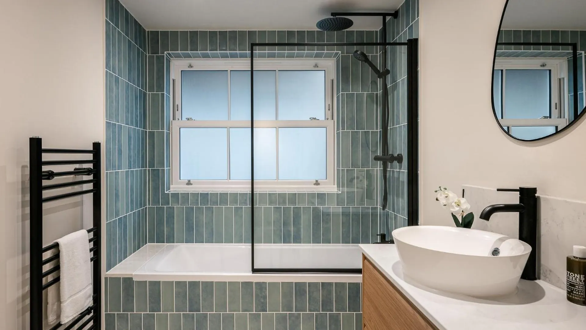 Urban Rest Hackney Apartment London